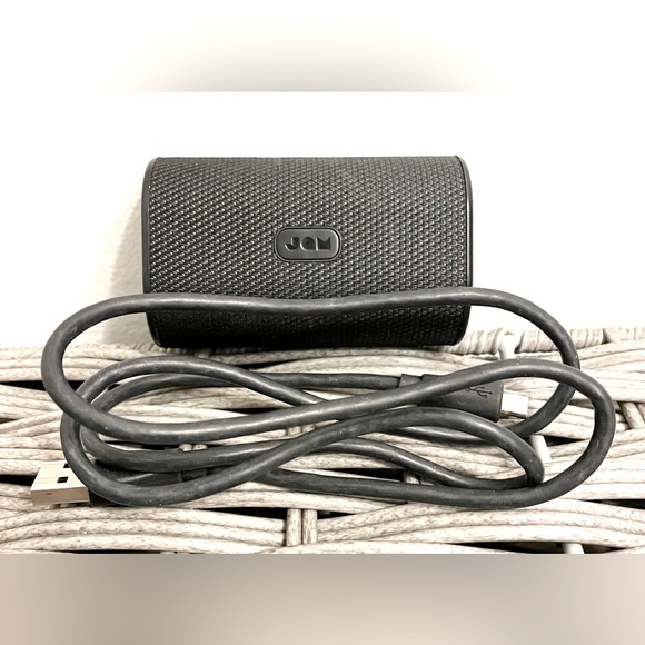 JAM Bluetooth Earbuds with Charging and Carrying Case - Picture 4 of 6